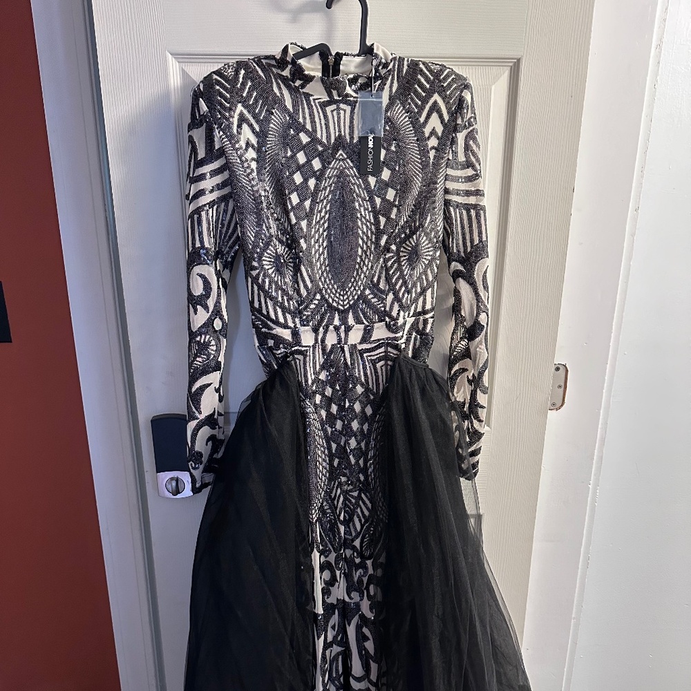 Fashion Nova - Bring the Drama Tulle Sequin Jumpsuit